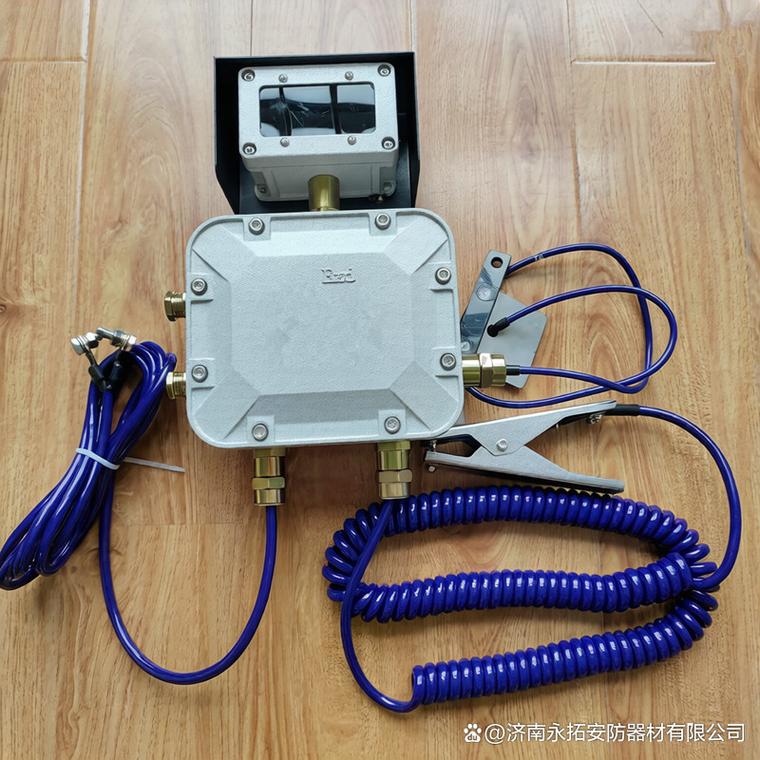 卸车静电释放器 危化品运输中的“隐形防火墙”——安防器材的重要性与选型指南
